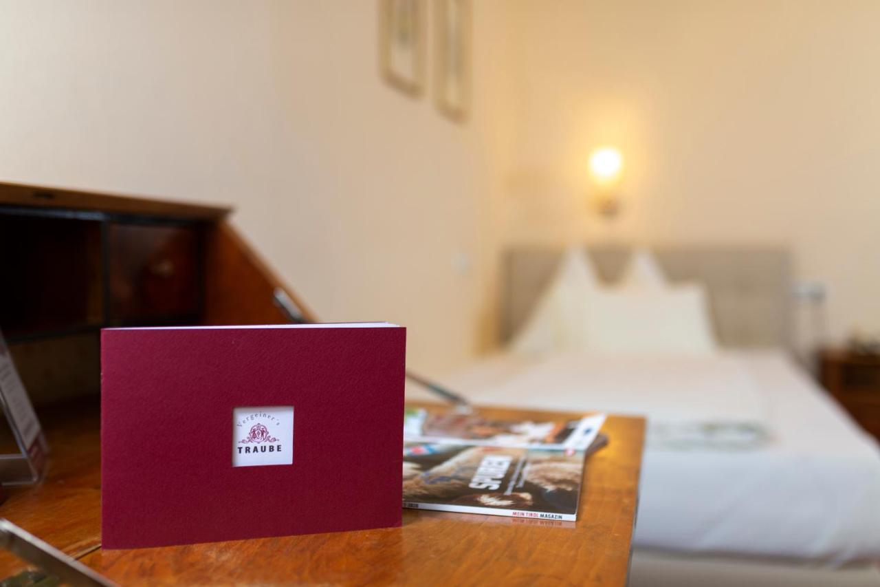 Vergeiner'S Hotel Traube Lienz Bagian luar foto
