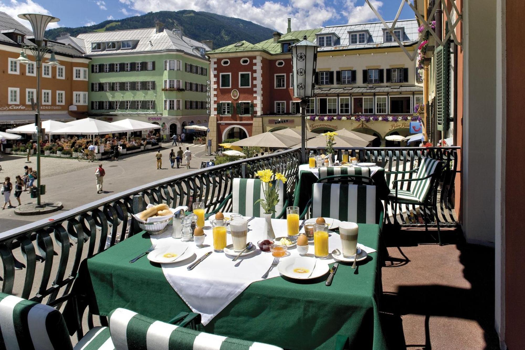 Vergeiner'S Hotel Traube Lienz Bagian luar foto